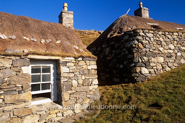 Black houses village, Garenin, Lewis, Scotland - Ecosse - 18715