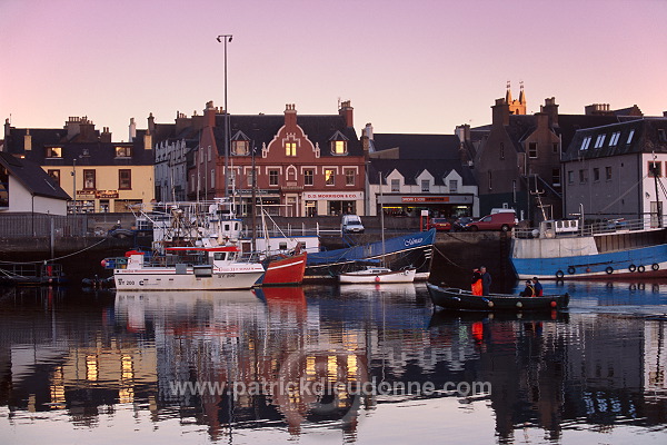 Stornoway at sunset, Lewis, Scotland - Lewis, Ecosse - 18745