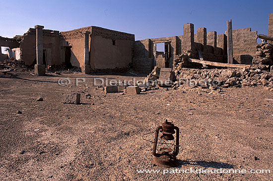 Shinas (near), Batinah. Abandoned village - OMAN (OM10427)