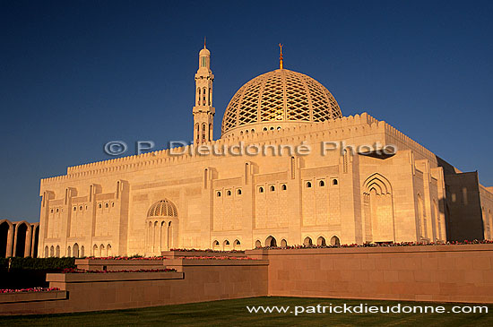 Muscat, Grand Mosque Sultan Qaboos - Grande Mosquée, OMAN (OM10467)