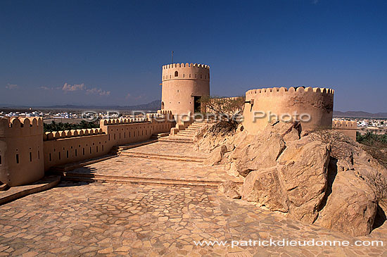 Nakhl fort, Batinah region - citadelle de Nakhl, Batinah, OMAN (OM10042)