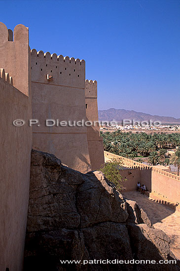 Nakhl fort, Batinah region - citadelle de Nakhl, Batinah, OMAN (OM10516)