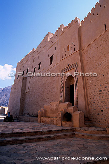 Nakhl fort, Batinah region - citadelle de Nakhl, Batinah, OMAN (OM10027)