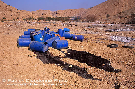 Site - Waste disposal site - Pollution dans une décharge 11100