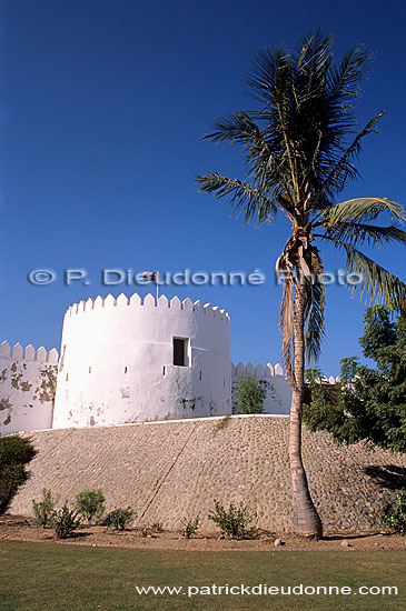 Sohar. Sohar fort, built 13-14th C- Le fort de Sohar, Oman (OM10287)