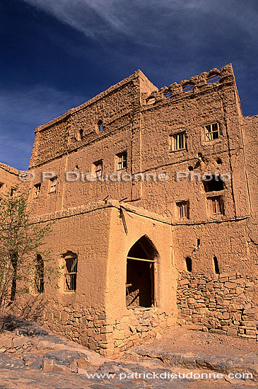 Traditional architecture in Al Hamra -  Vieux quartiers d'Al Hamra (OM10153)