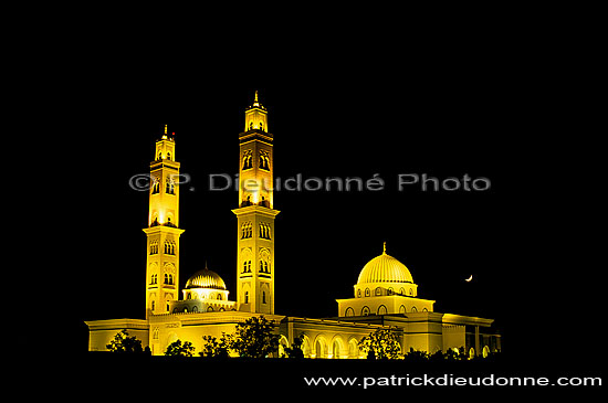 Bahla. Bahla mosque, Dhahirah, Central Oman - Mosquée à Bahla (OM10160)