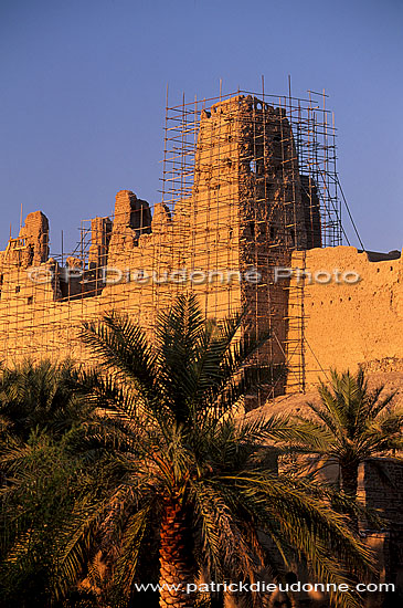 Bahla. Bahla fort (Unesco Site), Dhahirah - Fort de Bahla (OM10156)