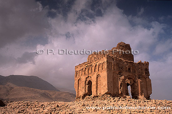 Qalahat (Qalhat), ancient city north of Sur - Qalahat, OMAN (OM10060)