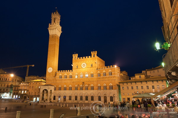 Siena, Tuscany - Sienne, Toscane - it01389