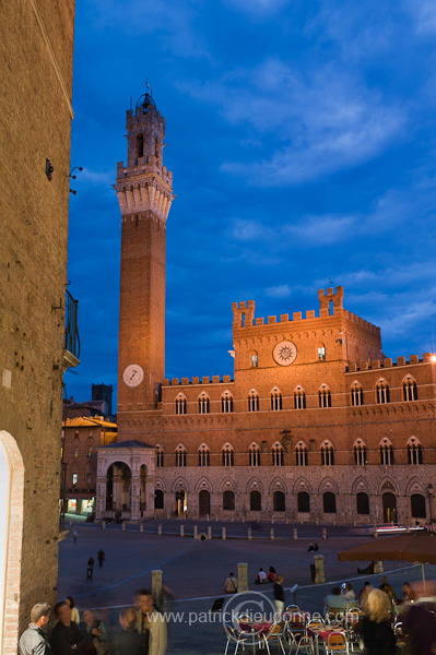 Siena, Tuscany - Sienne, Toscane - it01815