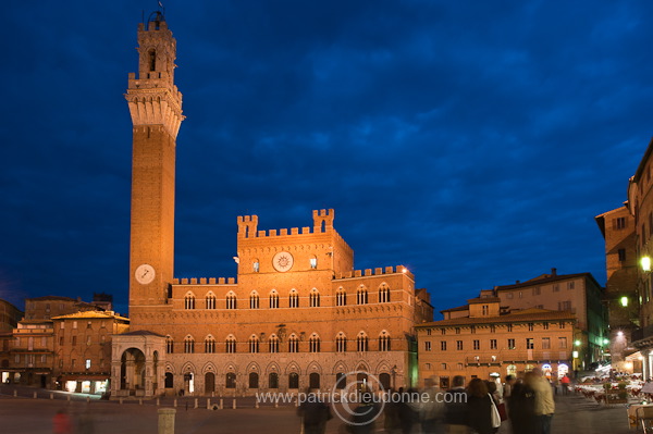 Siena, Tuscany - Sienne, Toscane - it01819