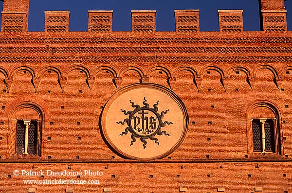 Tuscany, Siena, Palazzo Pubblico -  Toscane, Sienne, palais  12562