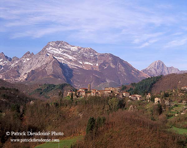 Italy,Tuscany, Apuane Alps: Niciano - Toscane, Niciano  12034