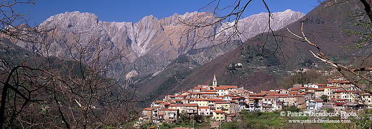 Italy,Tuscany, Parania, Apuane Alps - Italie, Toscane: Parania 12024