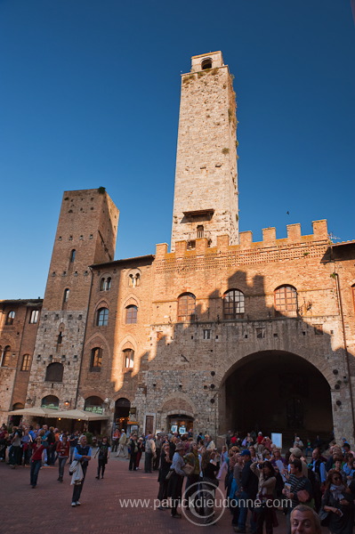 San Gimignano, Tuscany - San Gimignano, Toscane - it01864