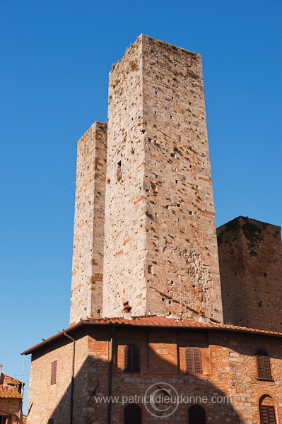 San Gimignano, Tuscany - San Gimignano, Toscane - it01866