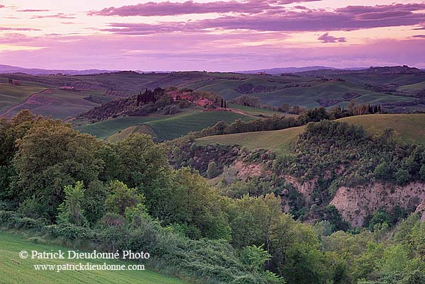 Tuscany, Crete region - Toscane, paysage des Crete    12260