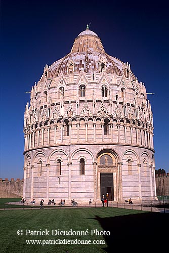 Tuscany, Pisa, Baptistery - Toscane, Pise, Baptistère   12498