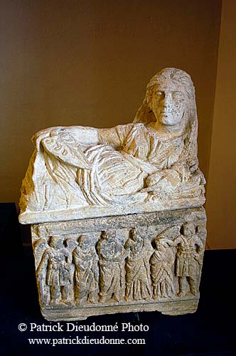 Tuscany, Volterra, Etruscan museum - Toscane, Volterra  12752