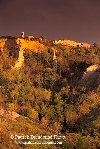 Tuscany, Volterra, Balze landscape  - Toscane, Volterra  12758