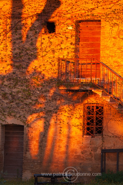 Traditional architecture, Tuscany - Architecture, Toscane it01007