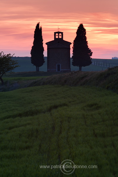 Tuscan chapel, Tuscany - Chapelle, Toscane - it01332