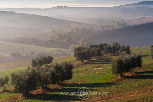 Val d'Orcia, Tuscany - Val d'Orcia, Toscane - it01708