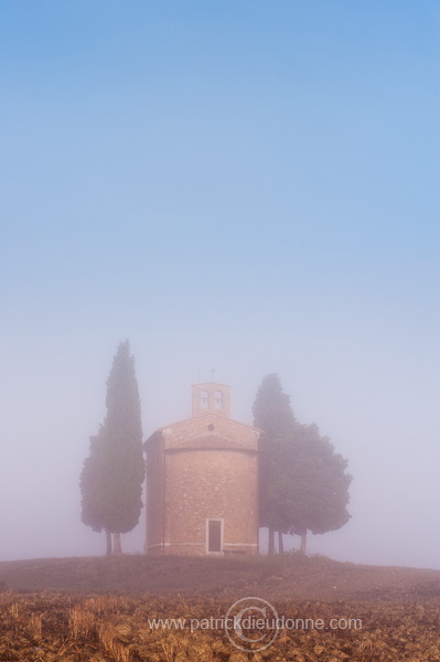 Tuscan chapel, Tuscany - Chapelle, Toscane - it01847