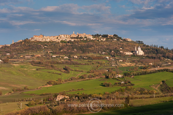 Montepulciano, Tuscany - Montepulciano, Toscane - it01092