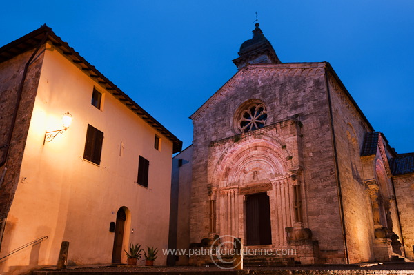 San Quirico, Tuscany - San Quirico, Toscane - it01393