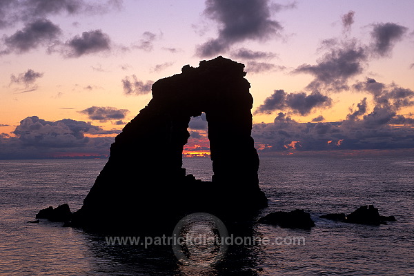 Foula: Gaada Stack at sunset, Shetland - Gaada Stack, Foula  13096