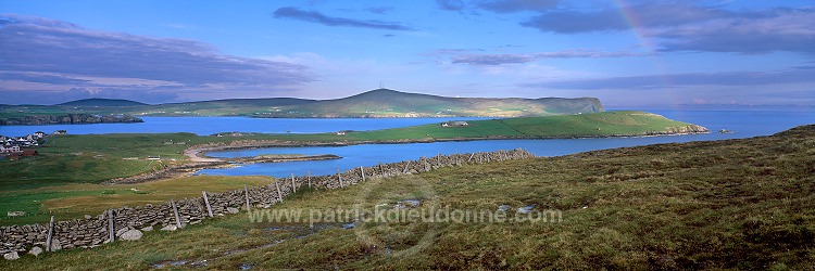 Rainbow over Bressay sound, Shetland - Arc-en-ciel sur Bressay Sound, Shetland  13299