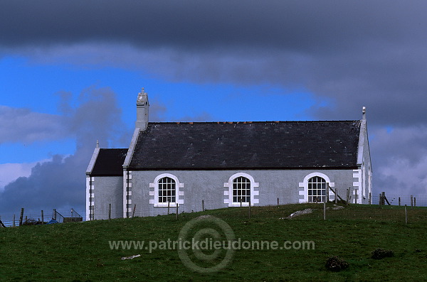 Church, West Burra, Shetland, Scotland.-  Eglise aux Shetland  13415