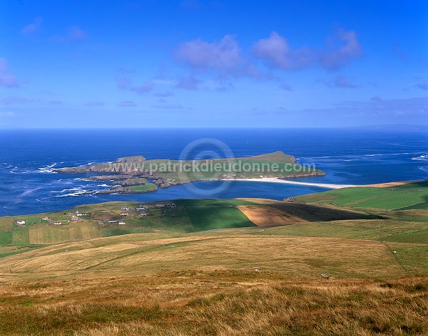 St Ninian from above, Shetland, Scotland -  L'ile de St Ninian  13441