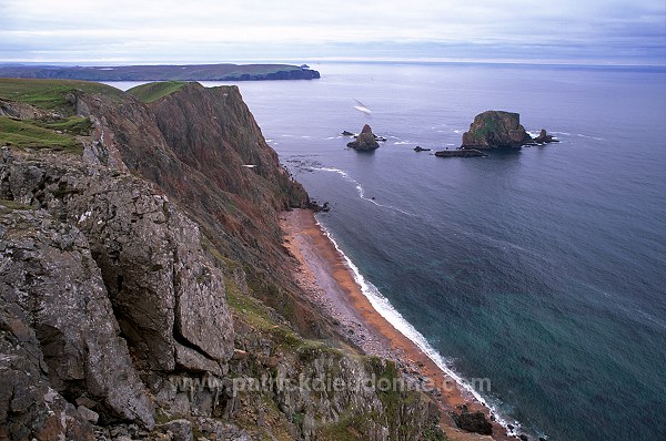 Northmavine: Valla Kames and Gruna stacks, Shetland - Valla Kames, Northmavine 13637