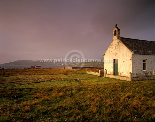 Church at North Roe, Northmavine, Shetland - Eglise à North Roe 13662