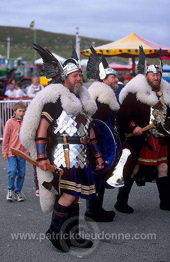 Vikings à Lerwick - Vikings dans une fête, Shetland  13961