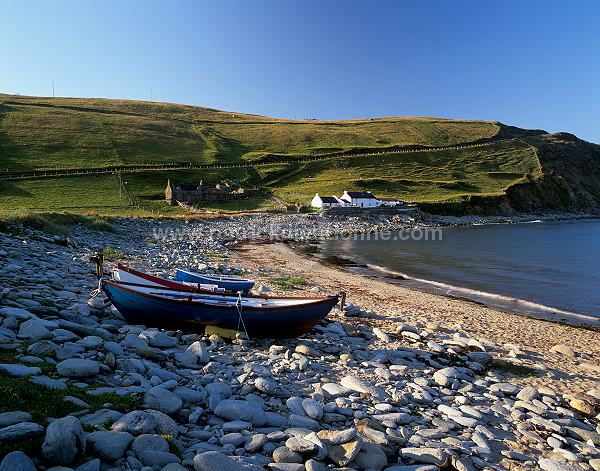 Boats at Nor Wick, Unst, Shetland. - Bateaux à Nor Wick, Unst. 14063