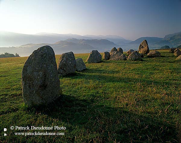 Castlerigg Stone Circle, Lake District, England - Cercle de Castlerigg, Angleterre  14192