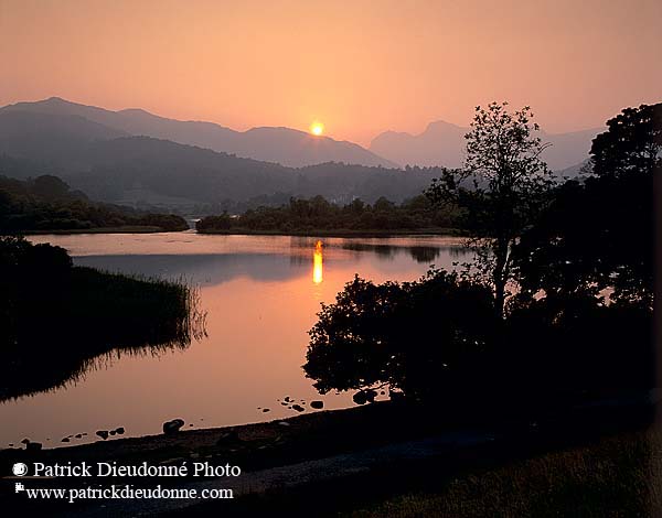 Sunset on Elter Water, Lake District, England - Elter Water, Angleterre  14209