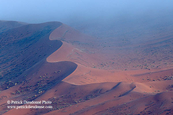 Red sand dunes, Sossusvlei, Namibia - Dunes, desert du Namib 14277