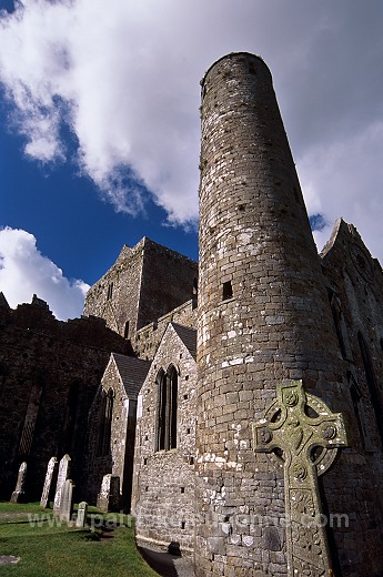 Rock of Cashel, Ireland - - Roc de Cashel, Irlande  15210