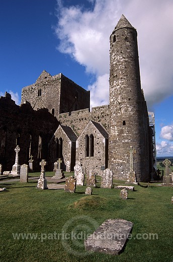 Rock of Cashel, Ireland - - Roc de Cashel, Irlande  15214