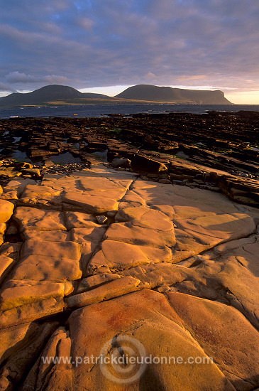 Hoy and Hoy Sound, Orkney, Scotland - Ile de Hoy, Orcades, Ecosse  15574