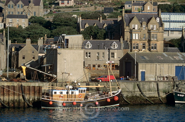 Stromness harbour, Mainland, Orkney, Scotland - Port de Stromness, Orcades, Ecosse  15629