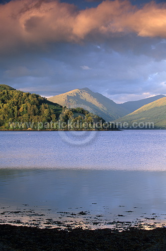 Loch Fyne from Inveraray, Argyll, Scotland - Ecosse - 18872