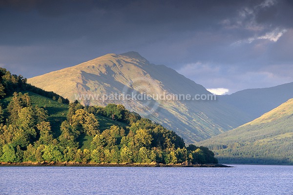 Loch Fyne from Inveraray, Argyll, Scotland - Ecosse - 18874