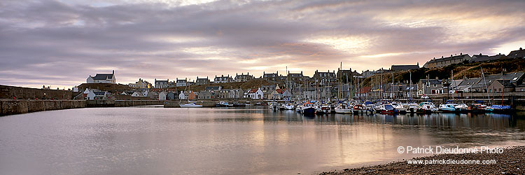 Findochty harbour at sunset, Morayshire, Scotland - Port de Findochty, Morayshire, Ecosse  17314