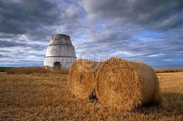 Dovecote, Morayshire, Scotland - Colombier, Ecosse - 15985